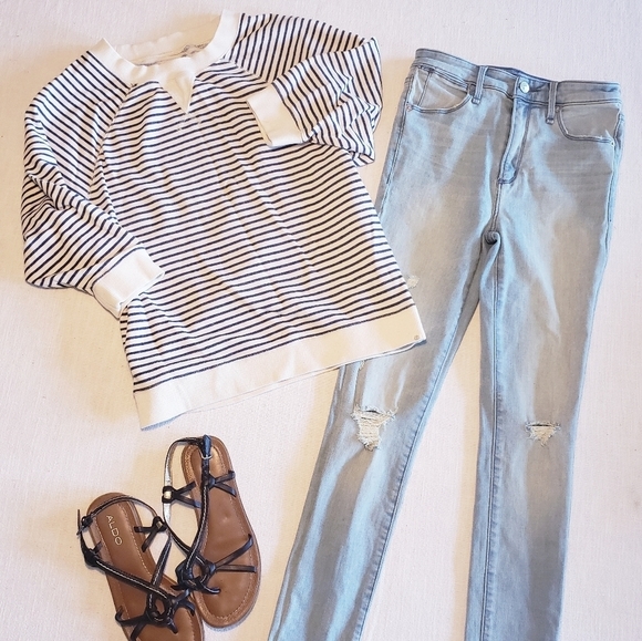 Element Tops - 🪴BOGO FREE🪴 Element Crew Neck Size S